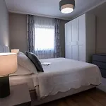 V Apartman