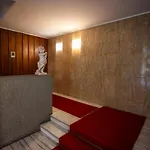 V Apartman