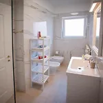 Apartman V *