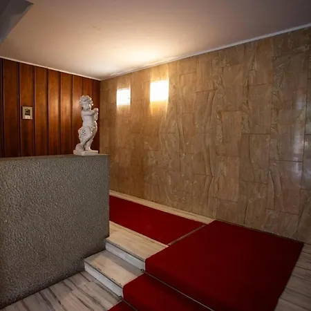 V Apartamento